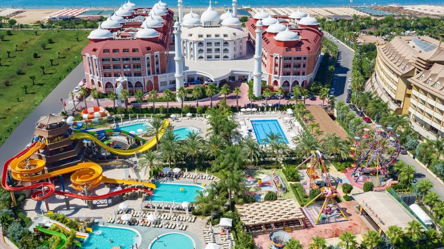 Royal Dragon Hotel
