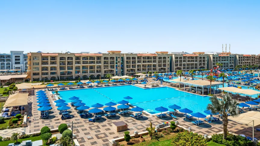 PICKALBATROS WHITE BEACH RESORT - HURGHADA Нова Година - Почивка в Хургада с чартър от София