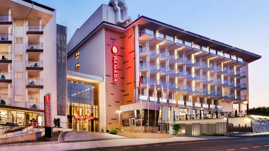 Ramada Hotel & Suites By Wyndam