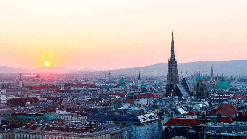 Austria Trend Hotel Schloss Wilhelminenberg Wien – ДУНАВСКА КОЛЕДНА МАГИЯ  с БОНУС 4 екскурзии– Виена и Братислава Предколедни базари с 3 нощувки Варна