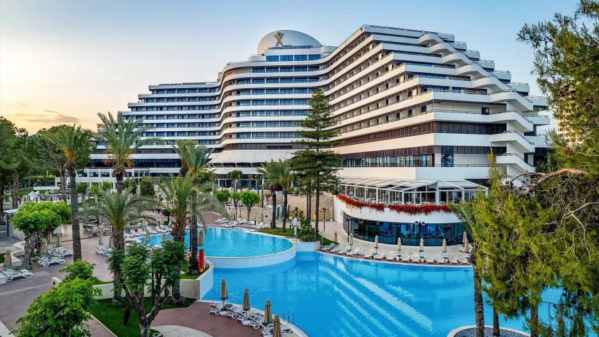 RIXOS DOWNTOWN Нова Година в Анталия с чартър от Варна