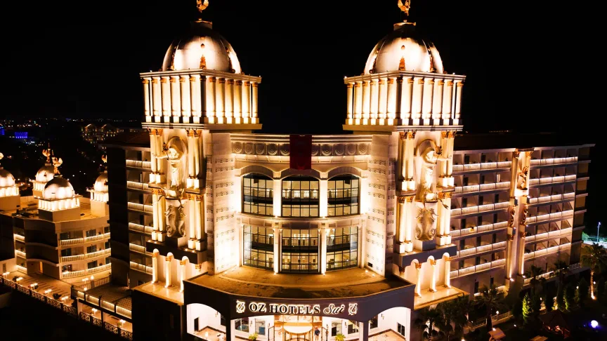 Oz Hotels Sui