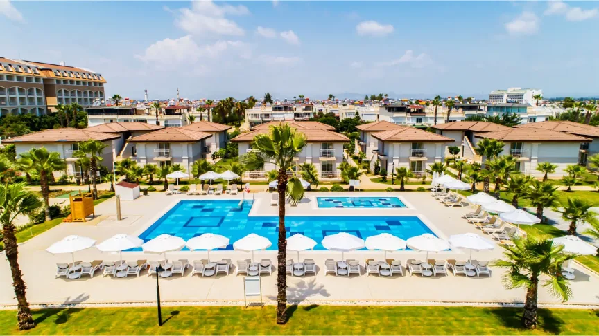 Crystal Boutique Beach