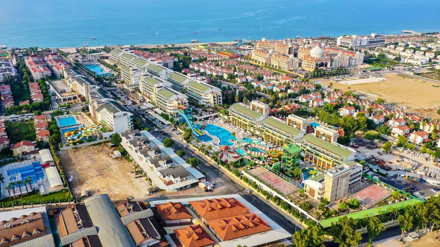 Crystal Waterworld Superior 5* – 8 дни в Анталия - Турската ривиера Ви очаква с полет от София 2026