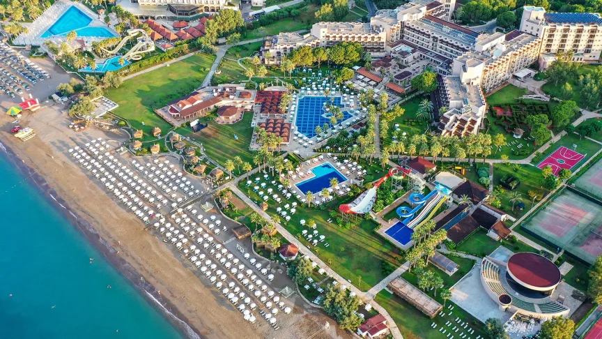Crystal Tat Beach