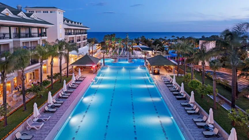 DOBEDAN BEACH RESORT COMFORT (EX.ALVA DONNA BEACH RESORT COMFORT) Нова Година в Анталия с чартър от София