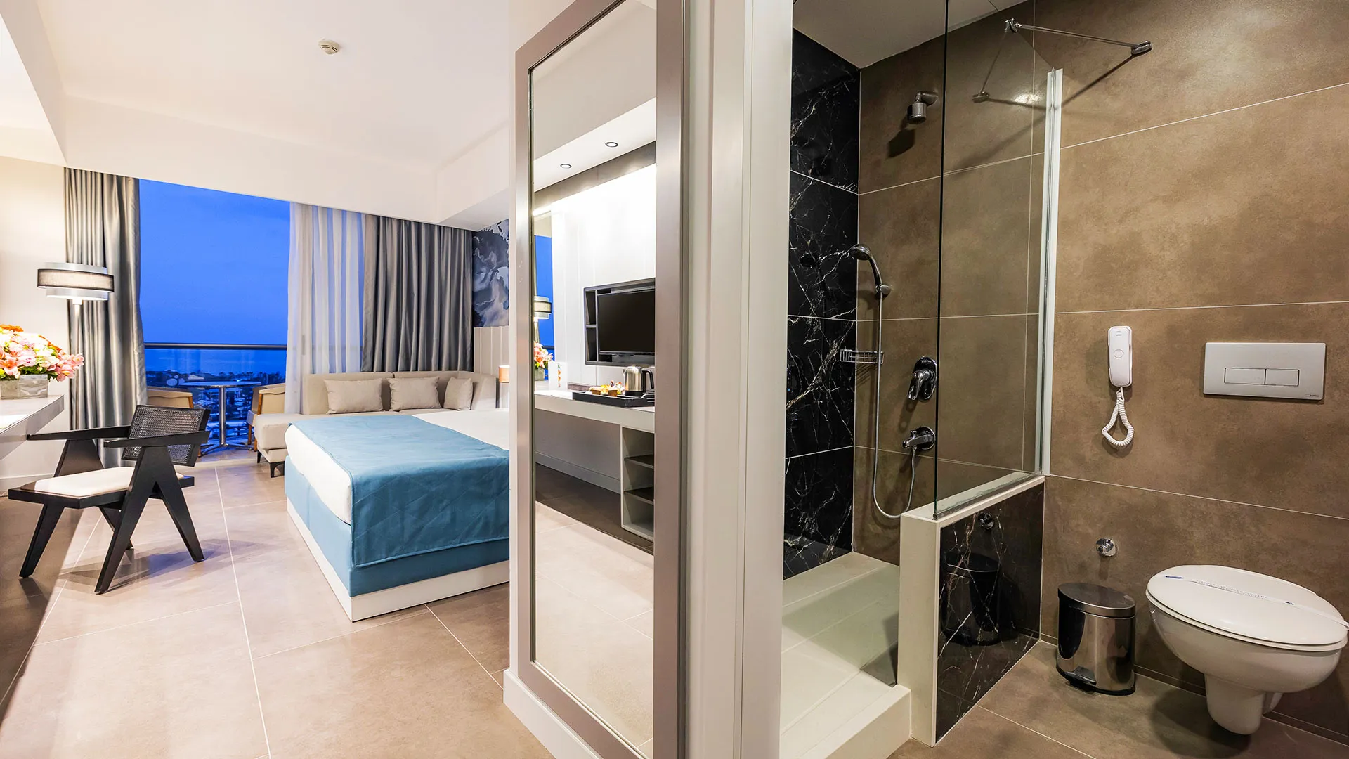 Crystal Centro – 16