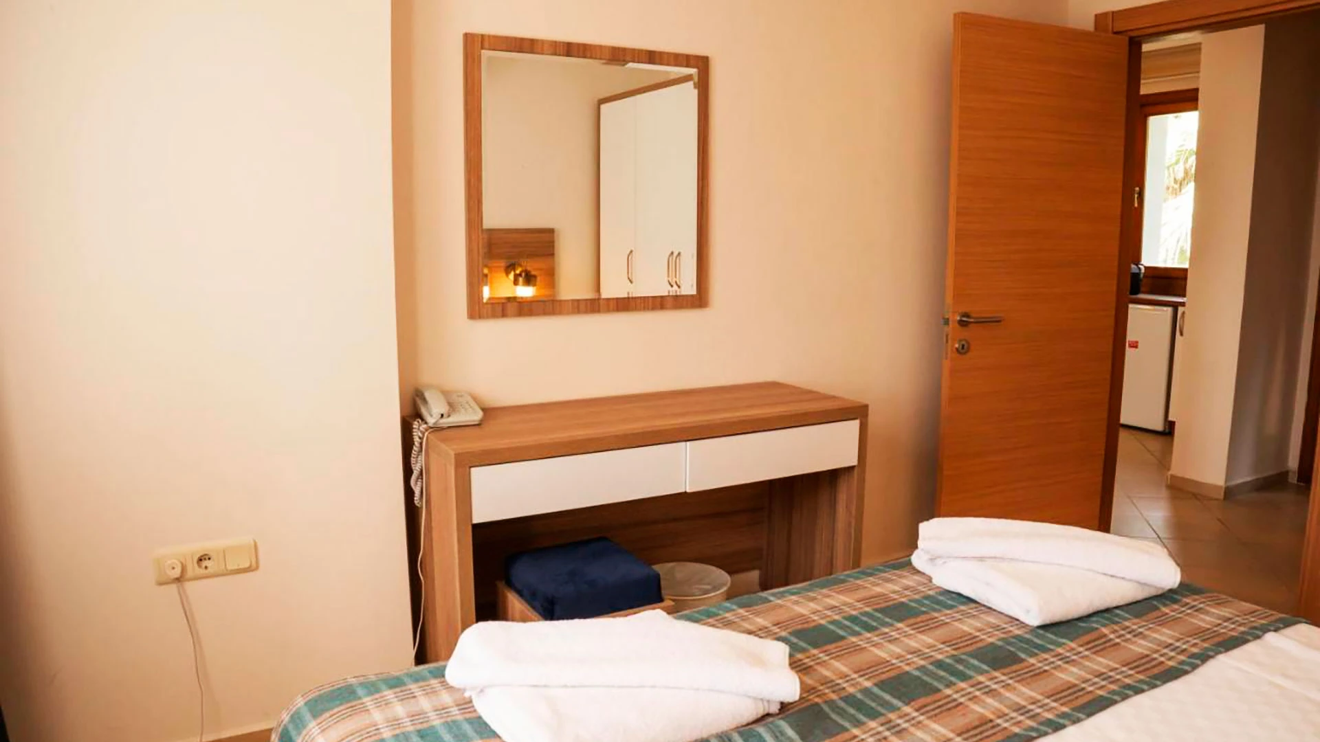 Perdikia Hill Resort Hotel – 7