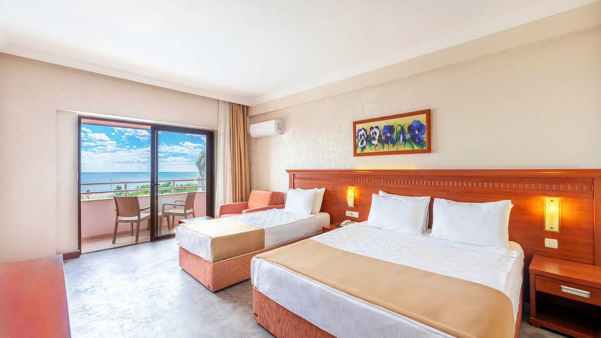 Casa Fora Beach Resort – 102
