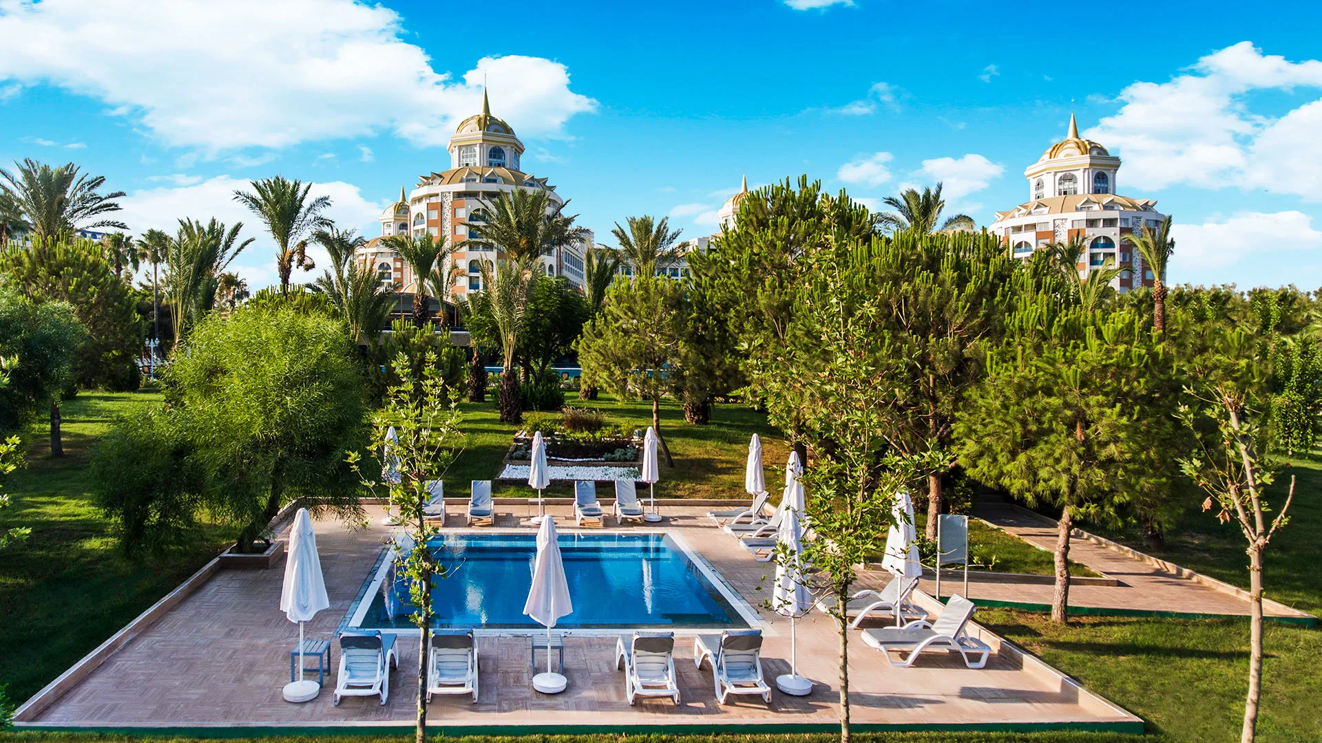 DELPHIN BE GRAND RESORT Нова Година в Анталия с чартър от Пловдив – 28