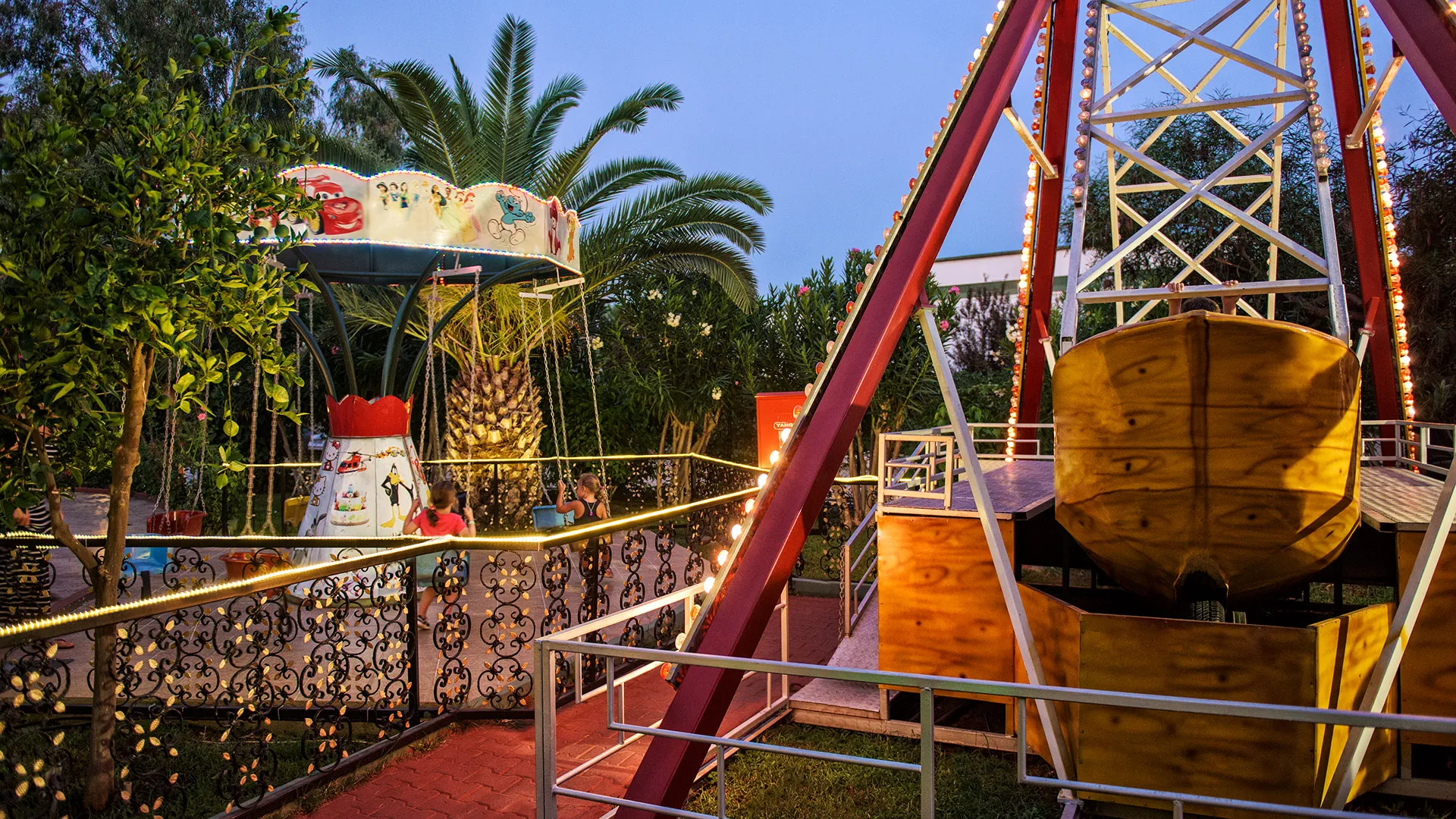Delphin Deluxe – 13