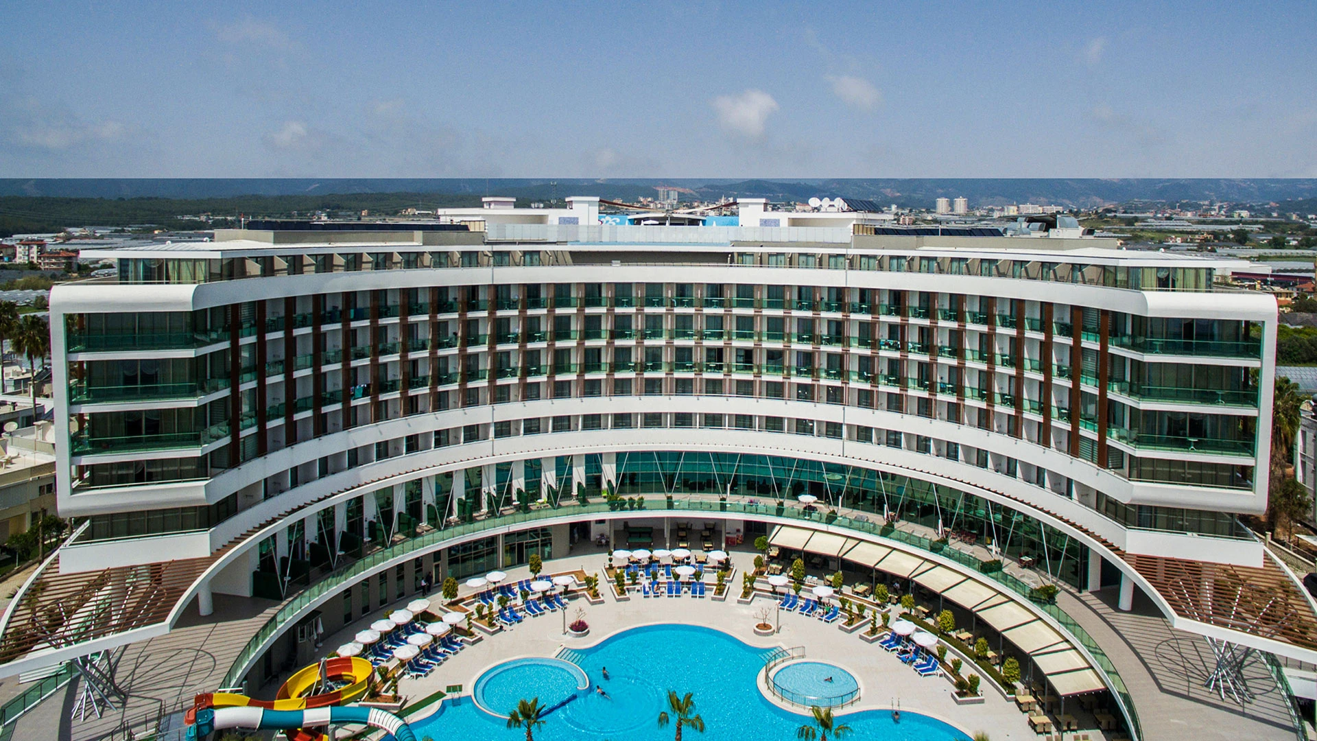Xoria Deluxe Hotel – 3