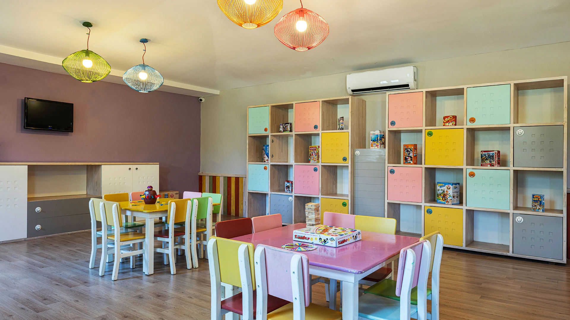 Side Star Resort – 77
