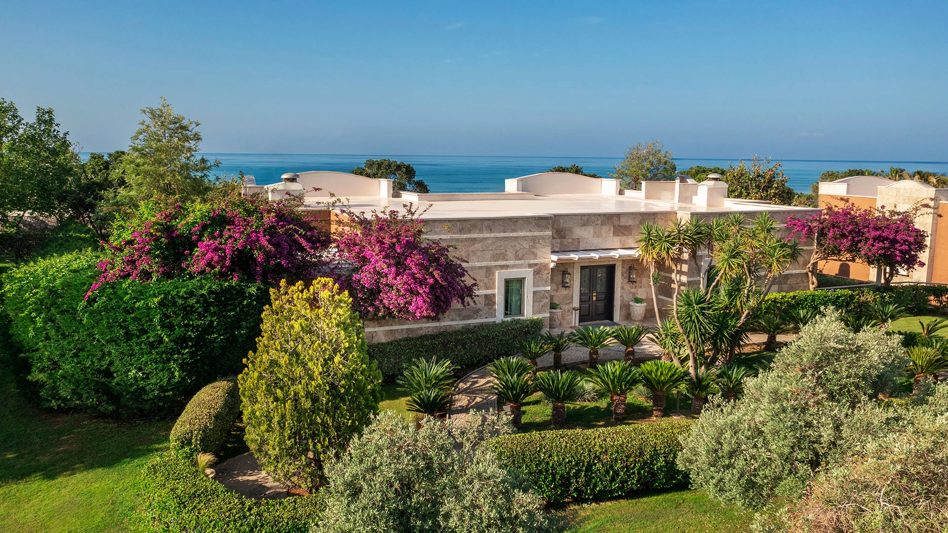 ELA EXCELLENCE RESORT BELEK Нова Година в Анталия с чартър от Бургас – 169
