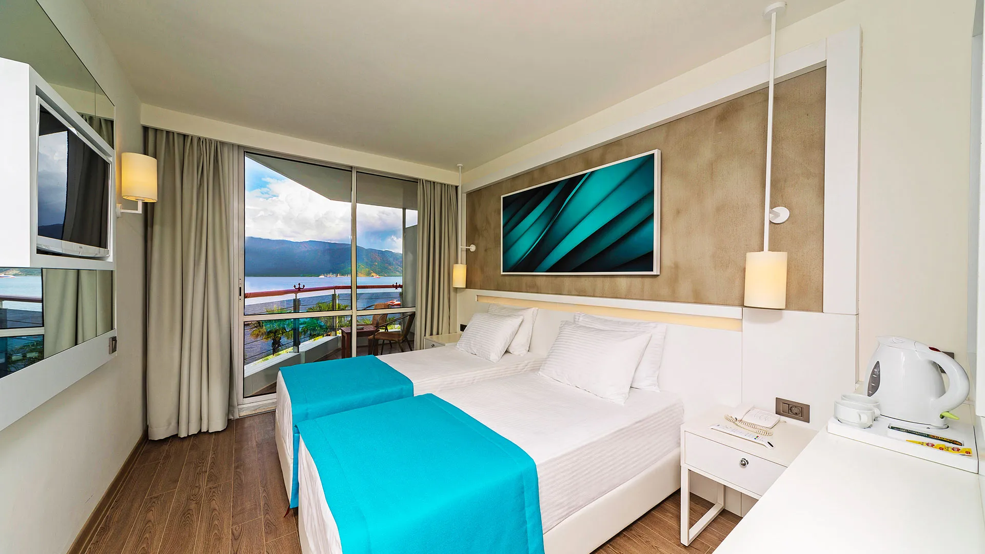 Poseidon Hotel – 52