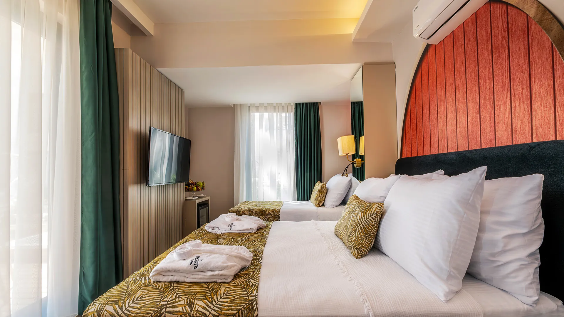 La Benata Hotel – 40
