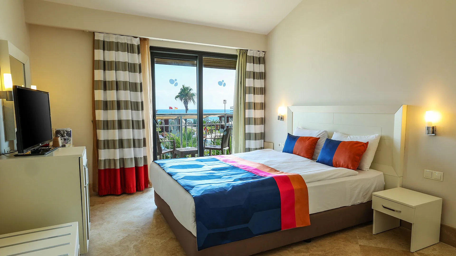 Crystal Boutique Beach – 7
