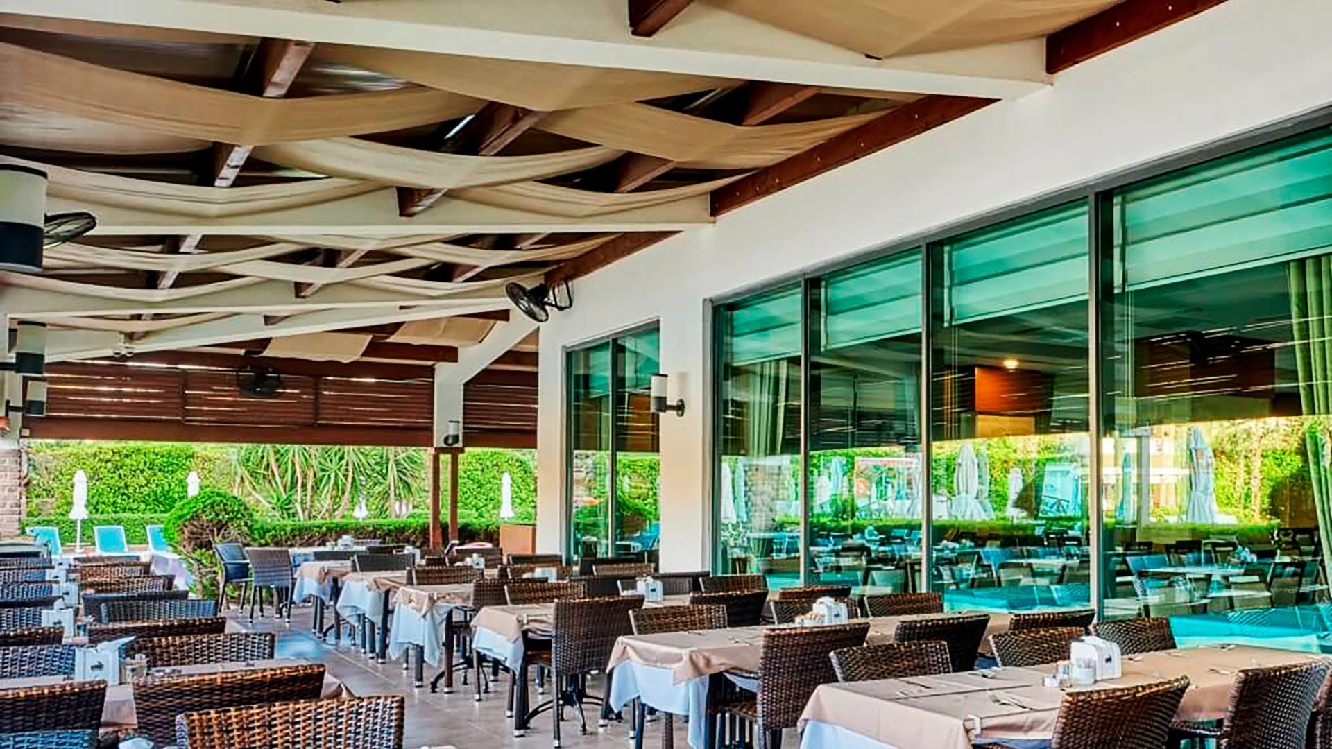 Luna Blanca Resort & Spa – 4