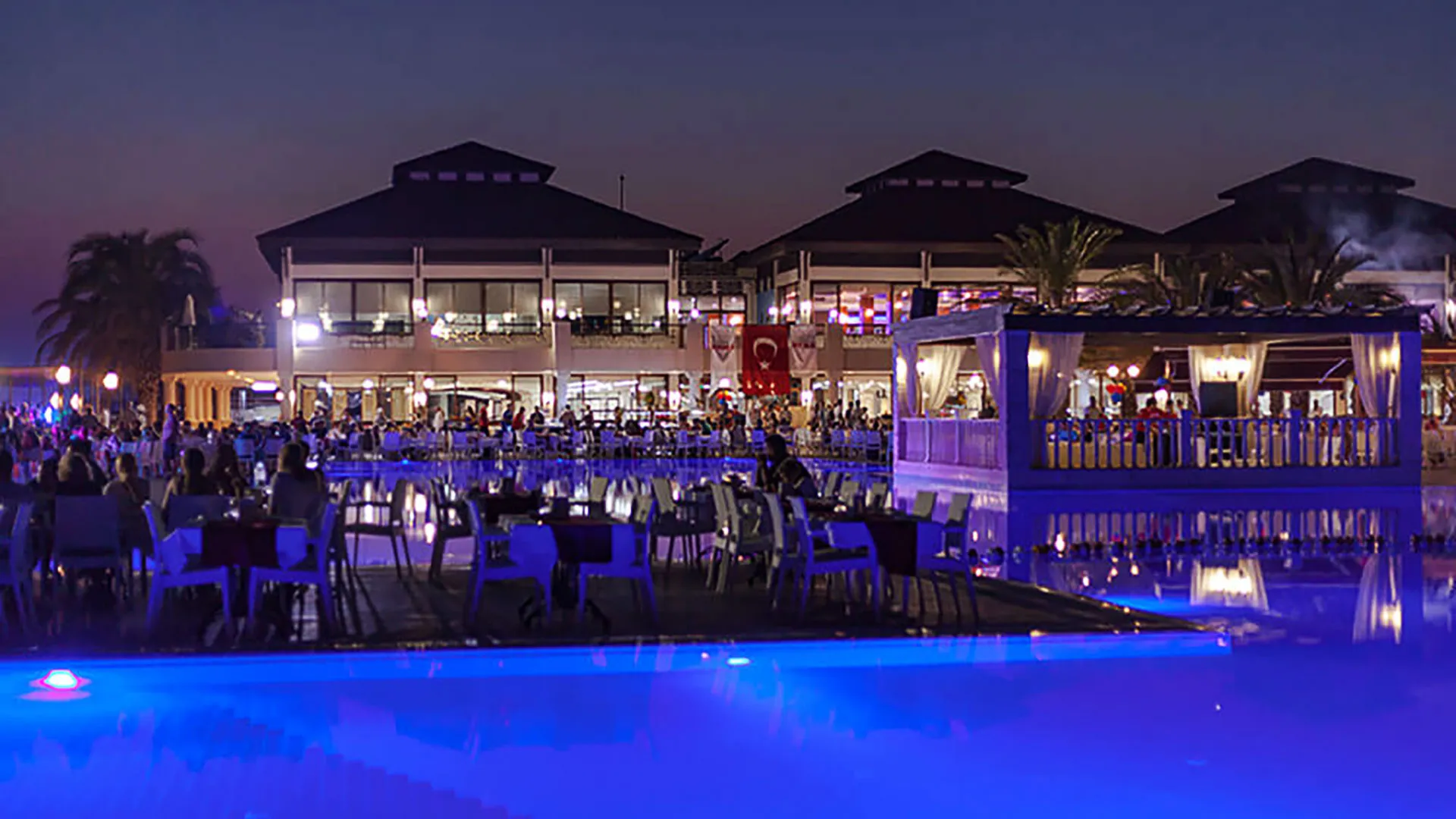 Club Nena – 3