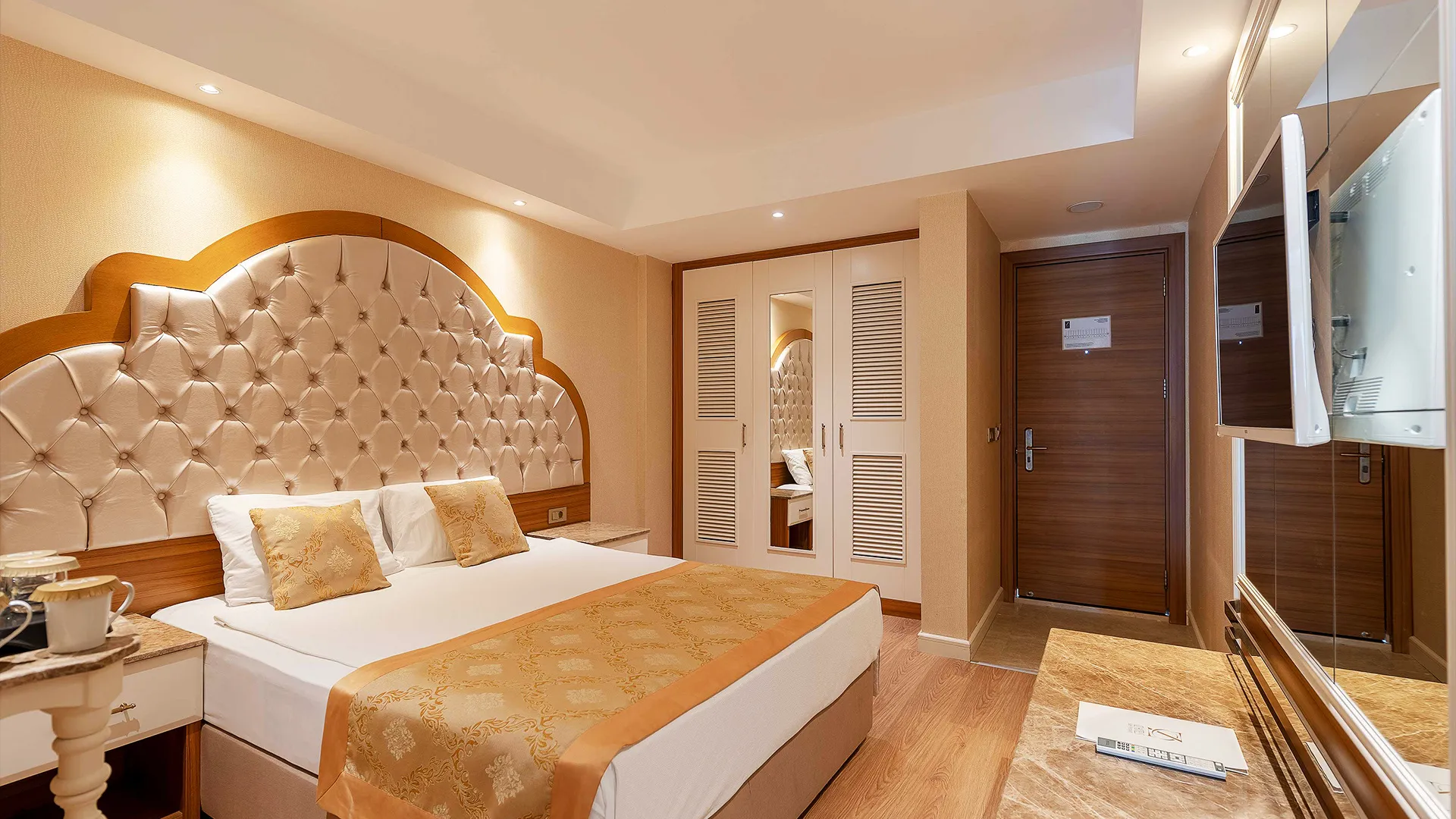 Oz Hotels Side Premium – 61