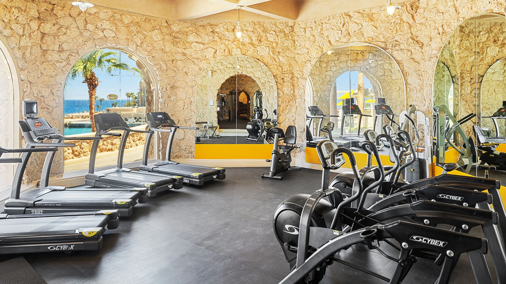 PICKALBATROS CITADEL RESORT – SAHL HASHEESH Нова Година - Почивка в Хургада с чартър от София – 90