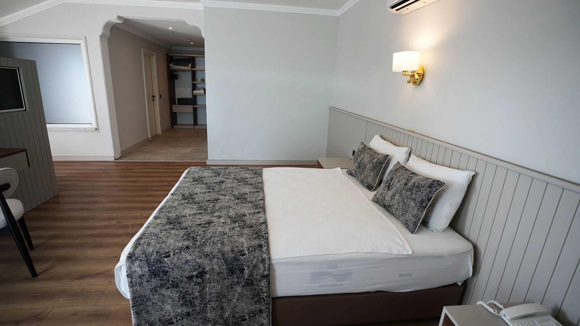 Q Ella Beach Side – 70