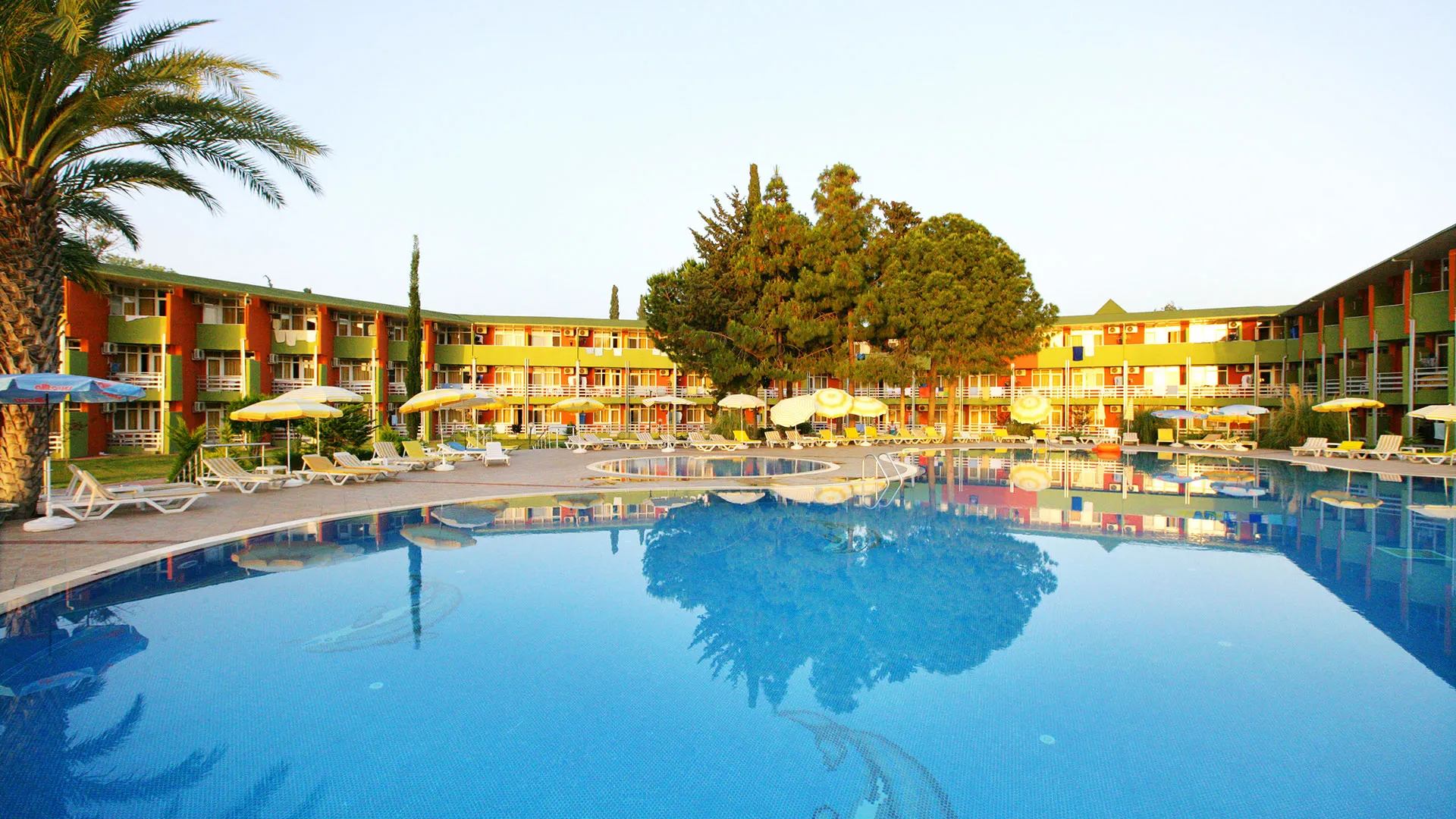 Lonicera World Hotel – 21