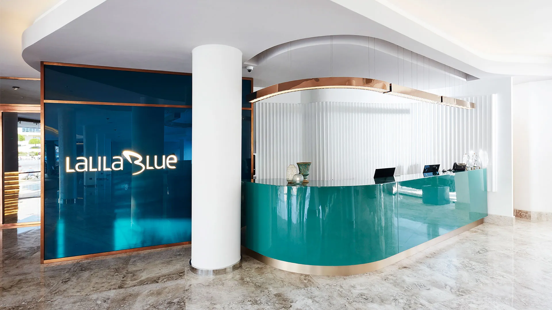 Lalila Blue Suites – 14
