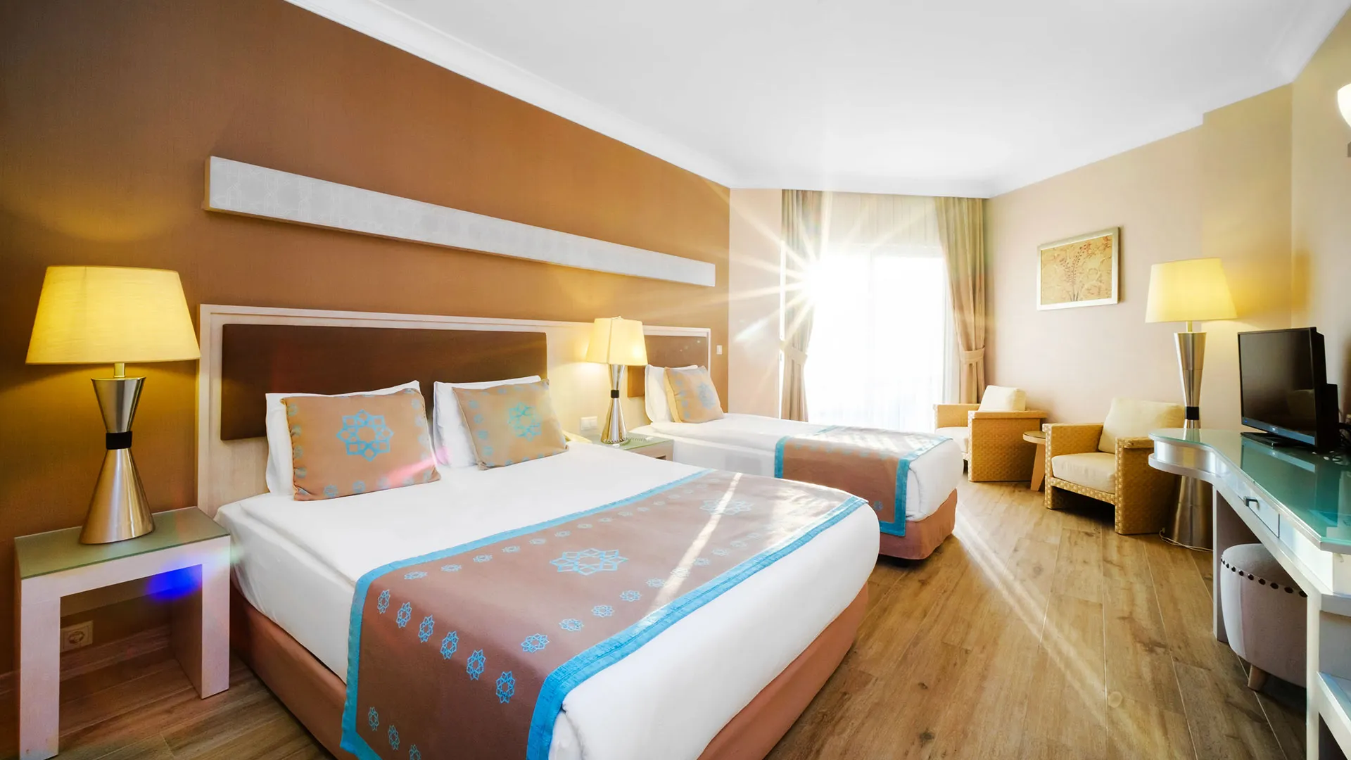 Mukarnas Resort & Spa Hotel – 83