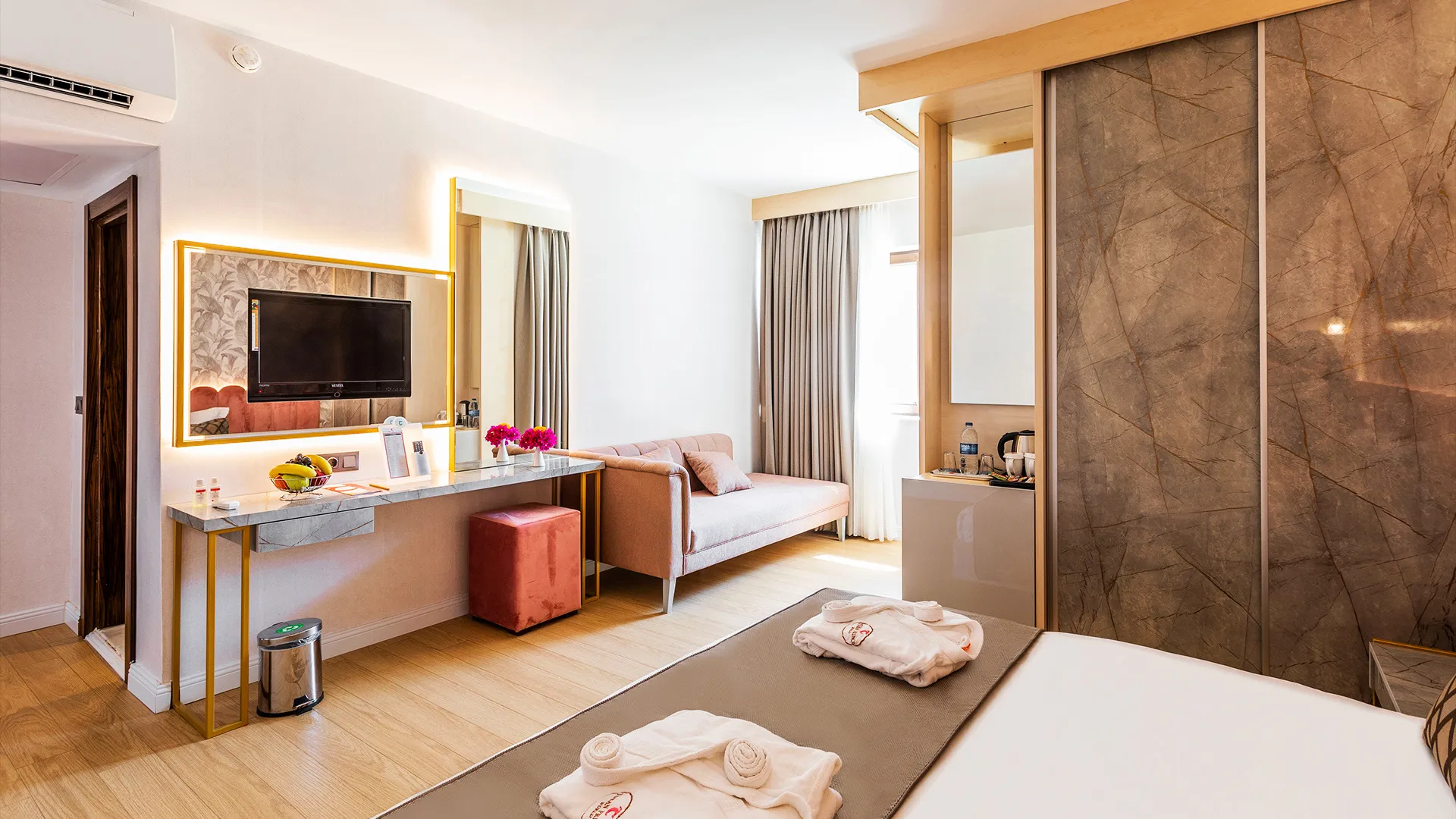 Club Hotel Turan Prince World – 45