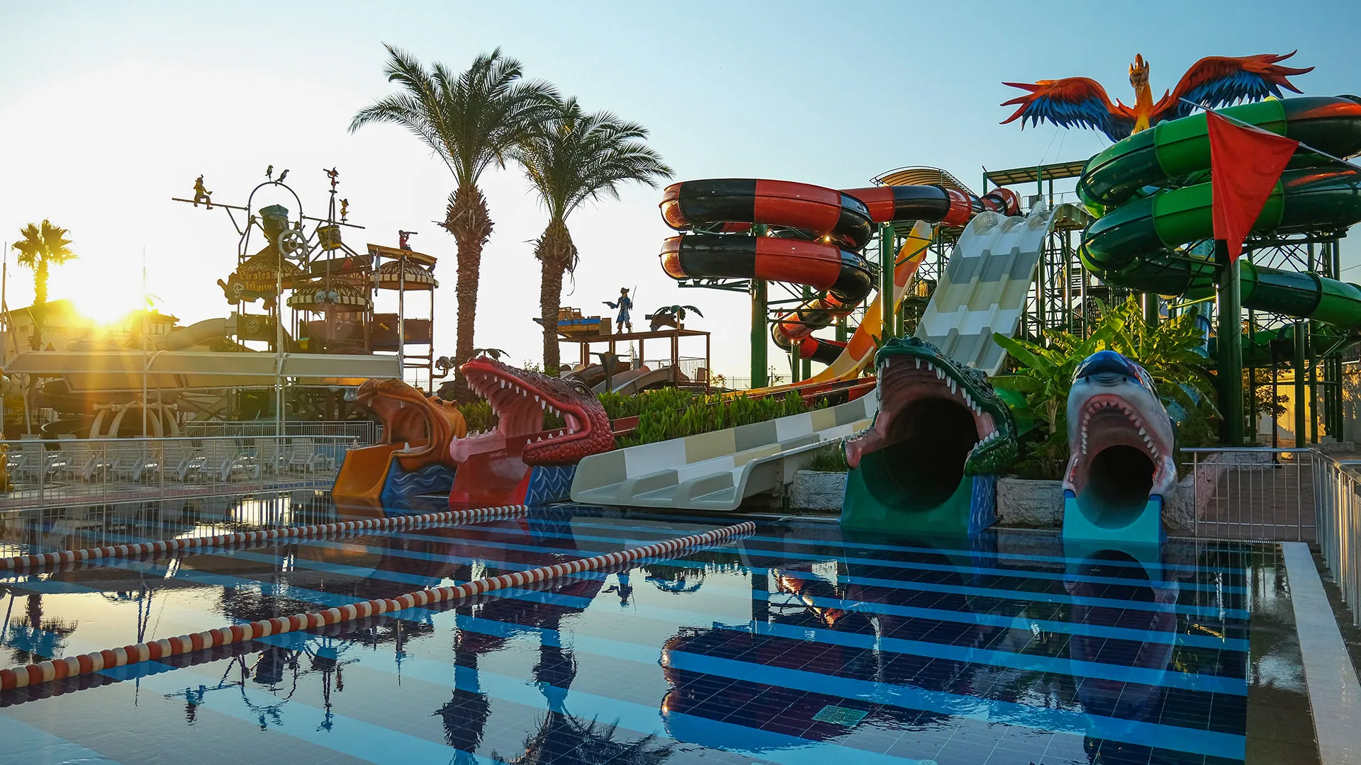 Crystal Admiral Resort & Spa – 38