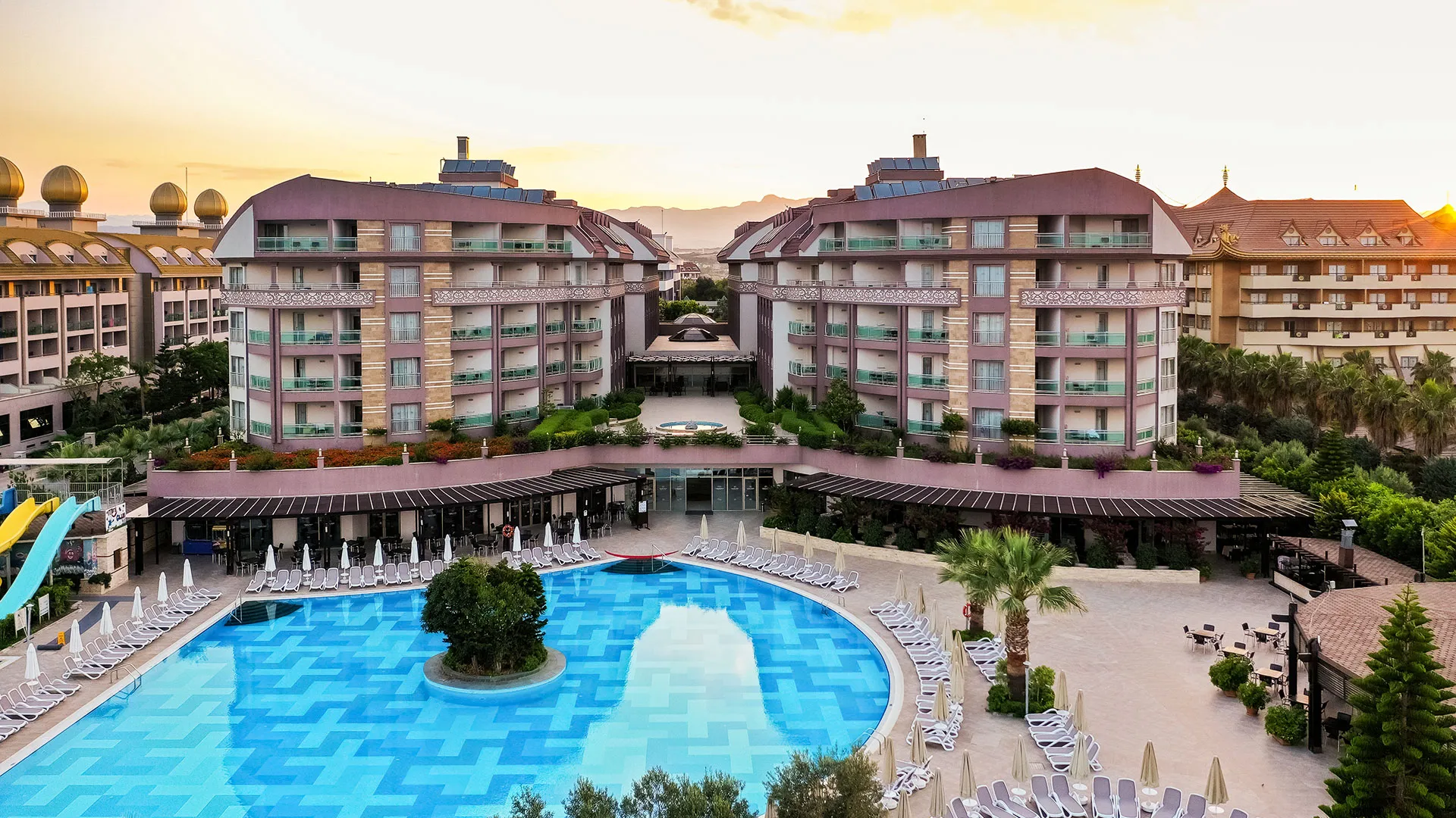 Seamelia Beach – 44