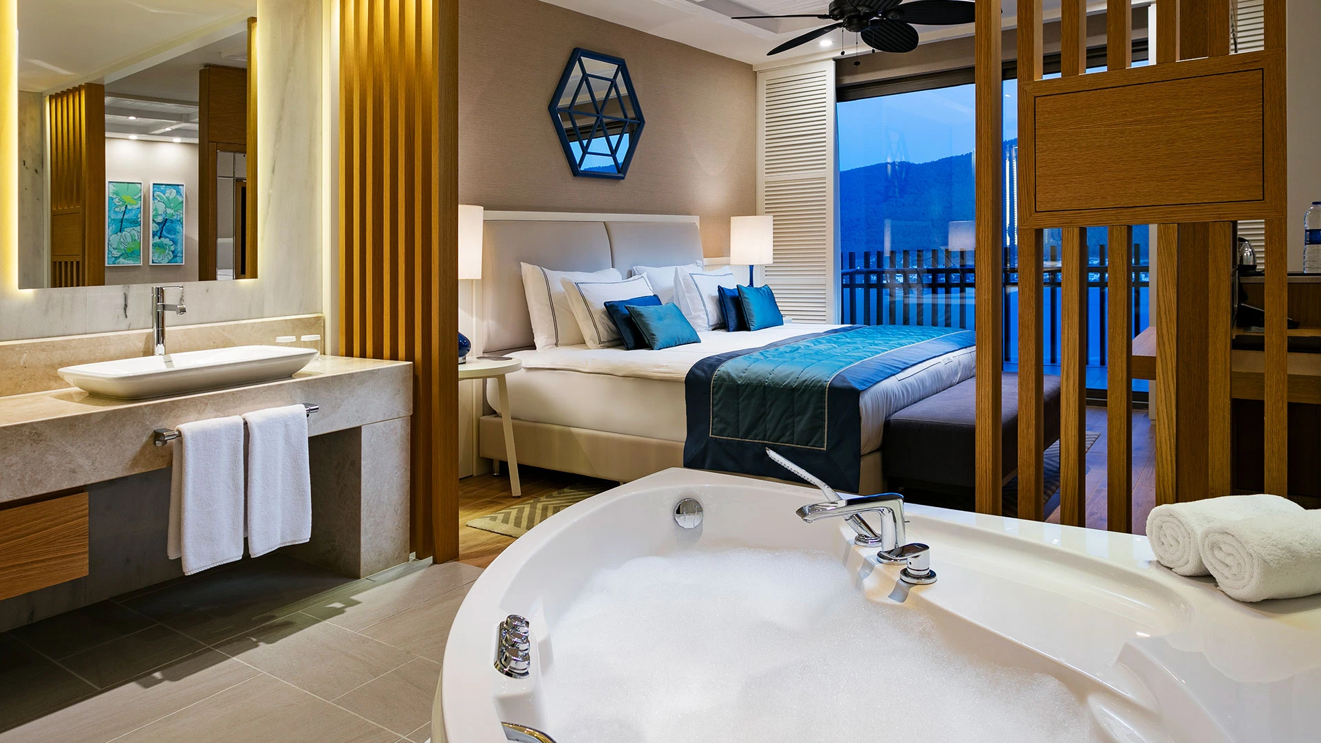 TITANIC LUXURY COLLECTION BODRUM Почивка в Егейска Турция с чартър до Бодрум – 9