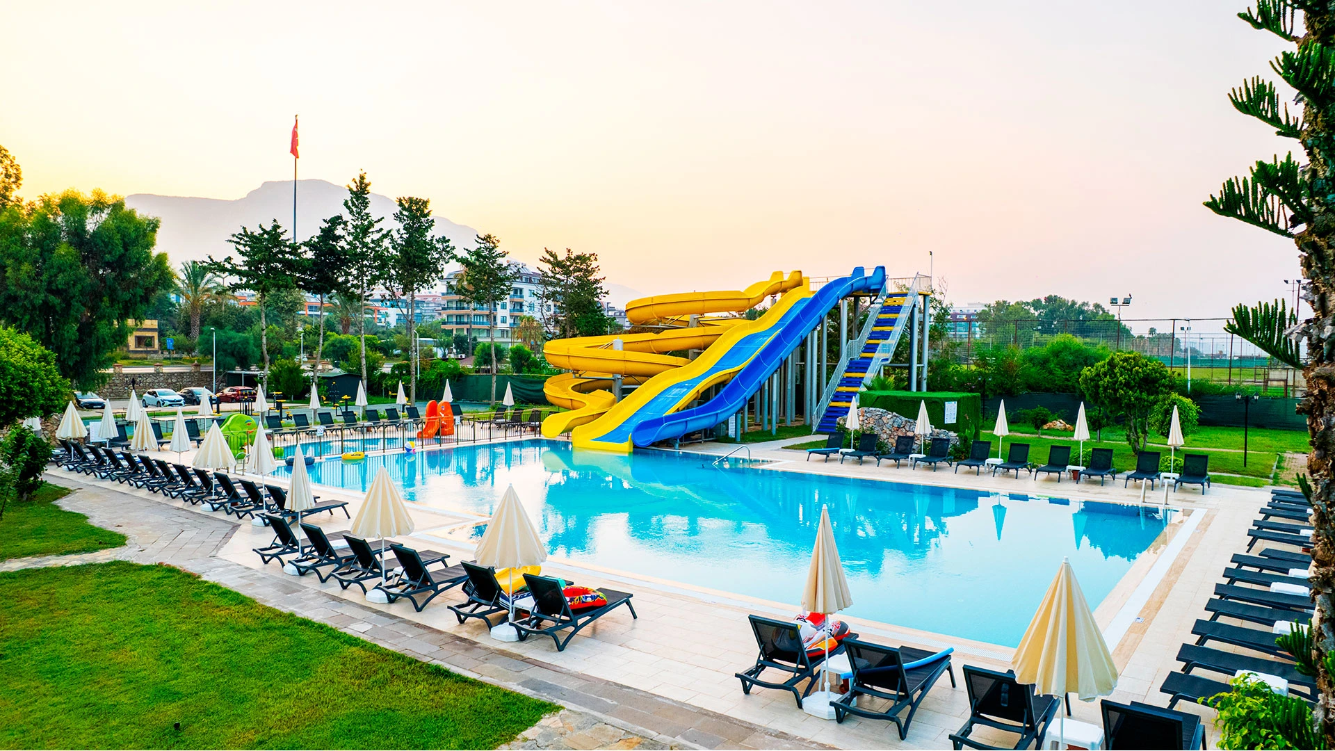 Senza Sunset Beach Hotel – 59