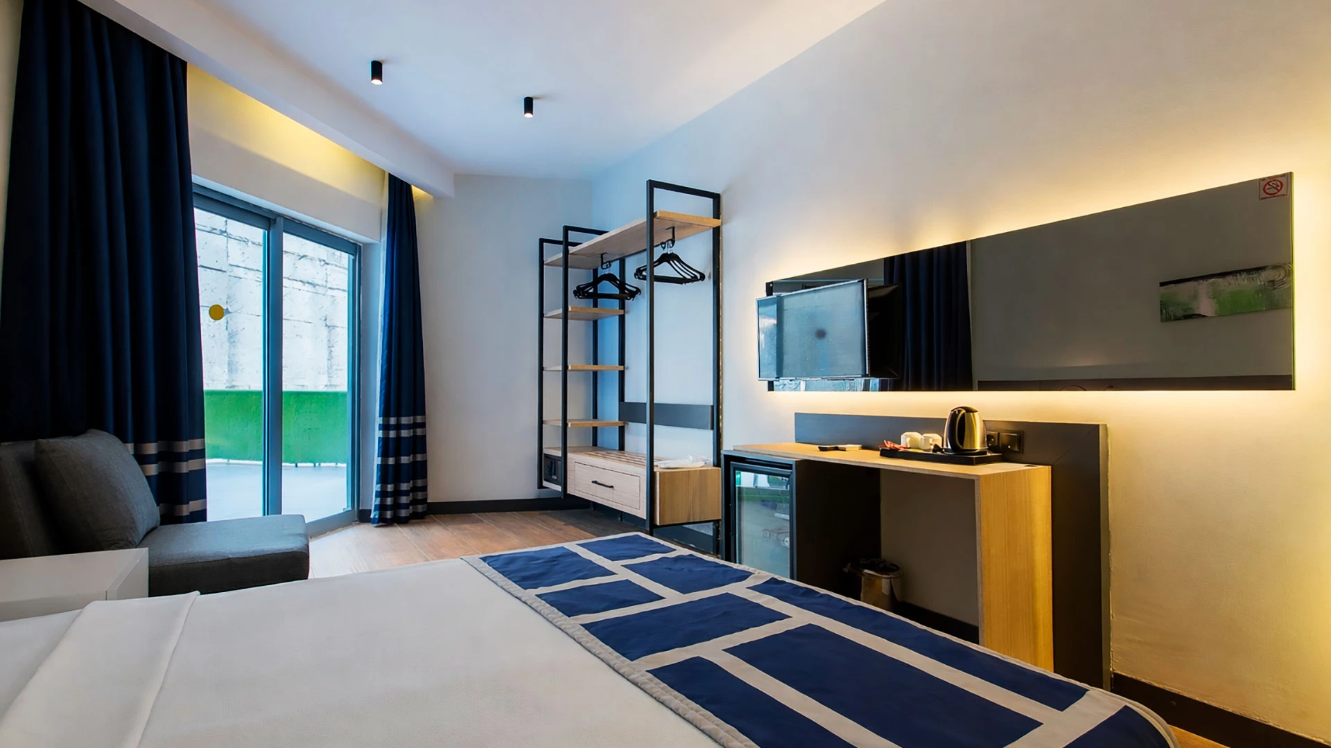 Noxinn Deluxe Hotel – 49