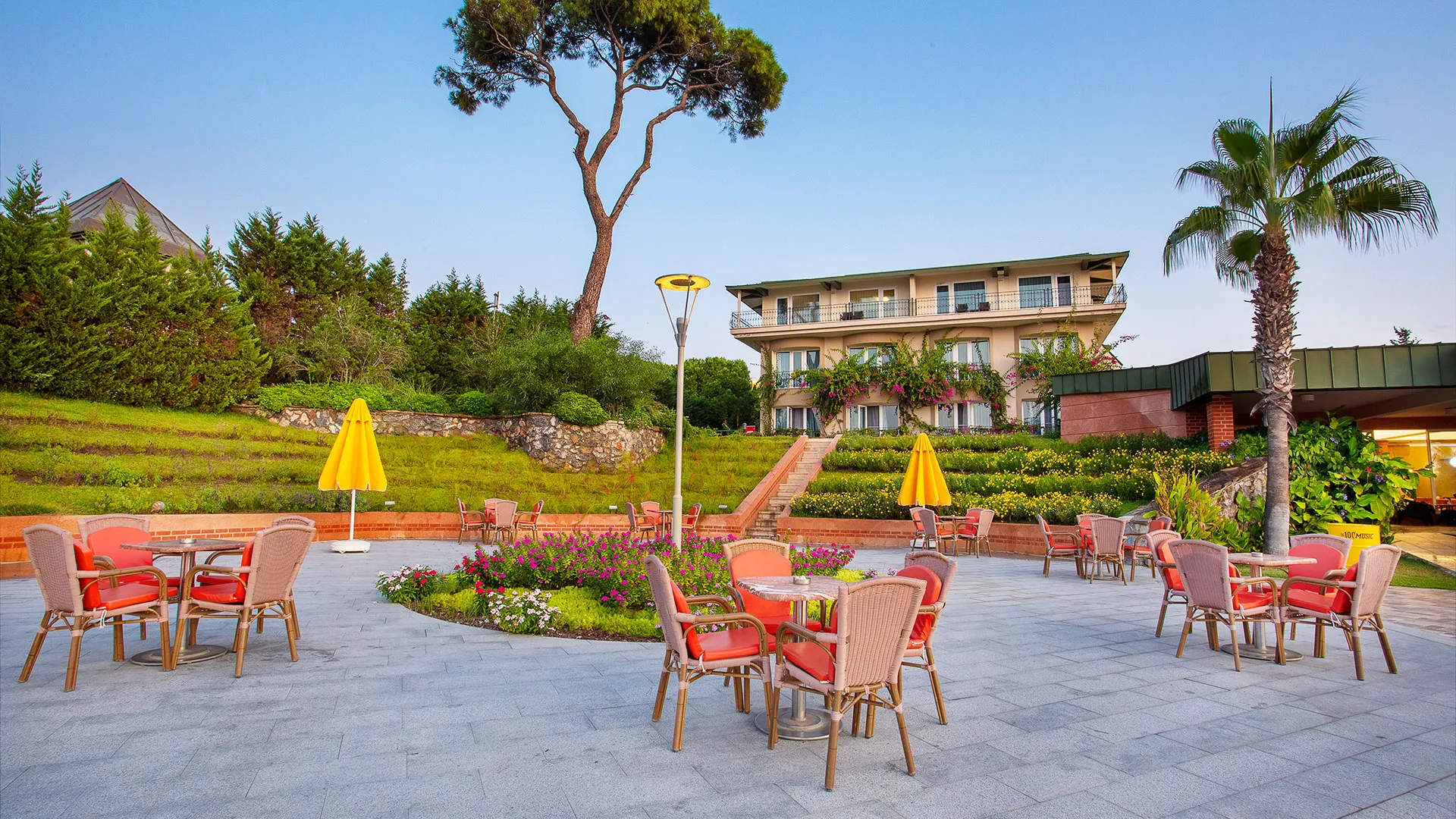 PINE BEACH BELEK Нова Година в Анталия с чартър от София – 90