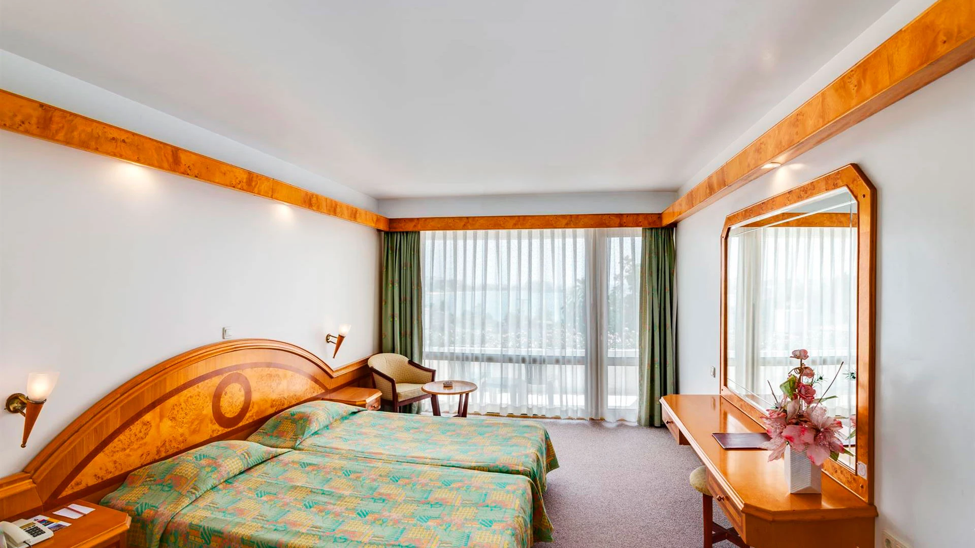 Rubi Hotel – 5
