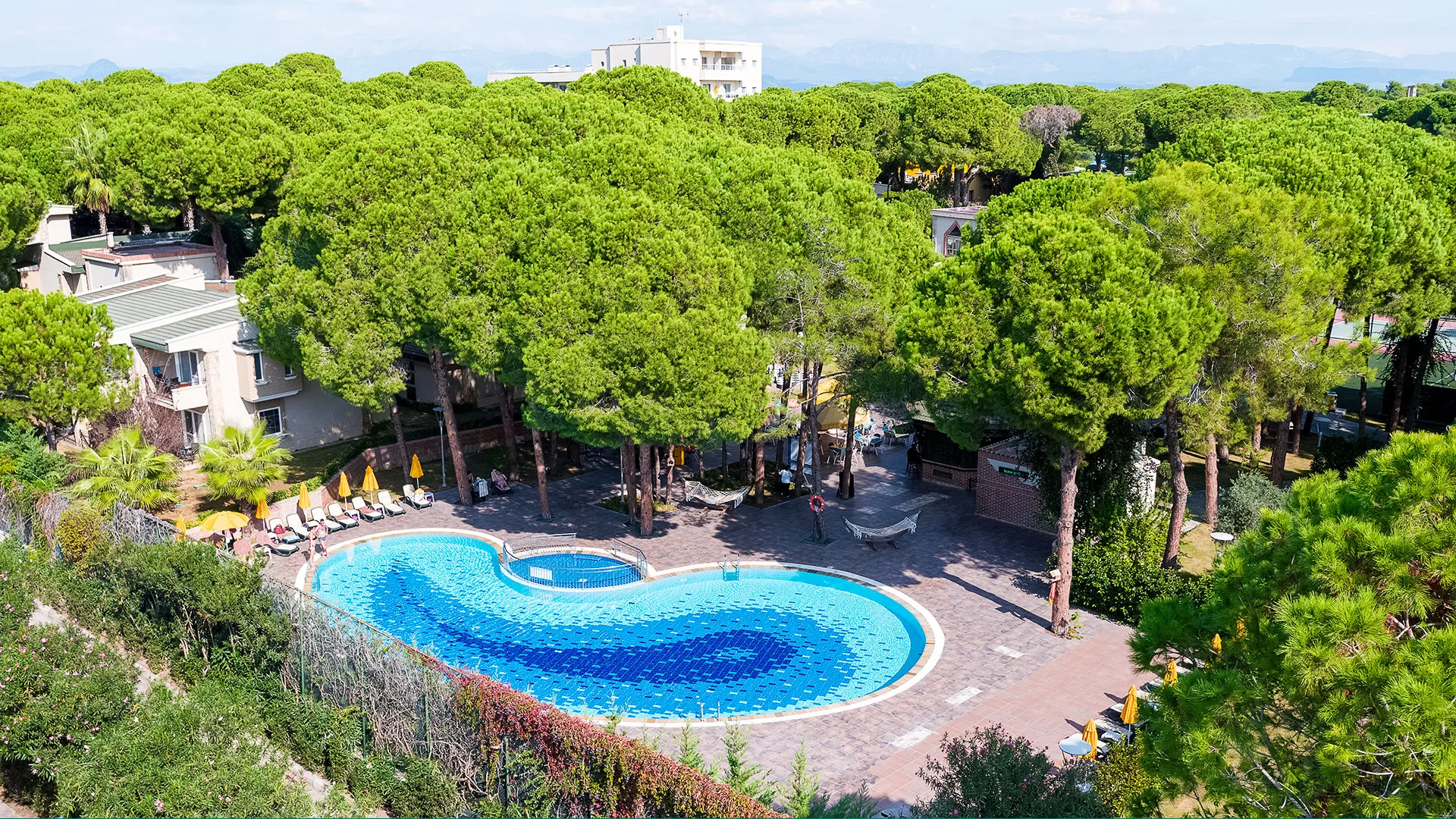PINE BEACH BELEK Нова Година в Анталия с чартър от София – 104