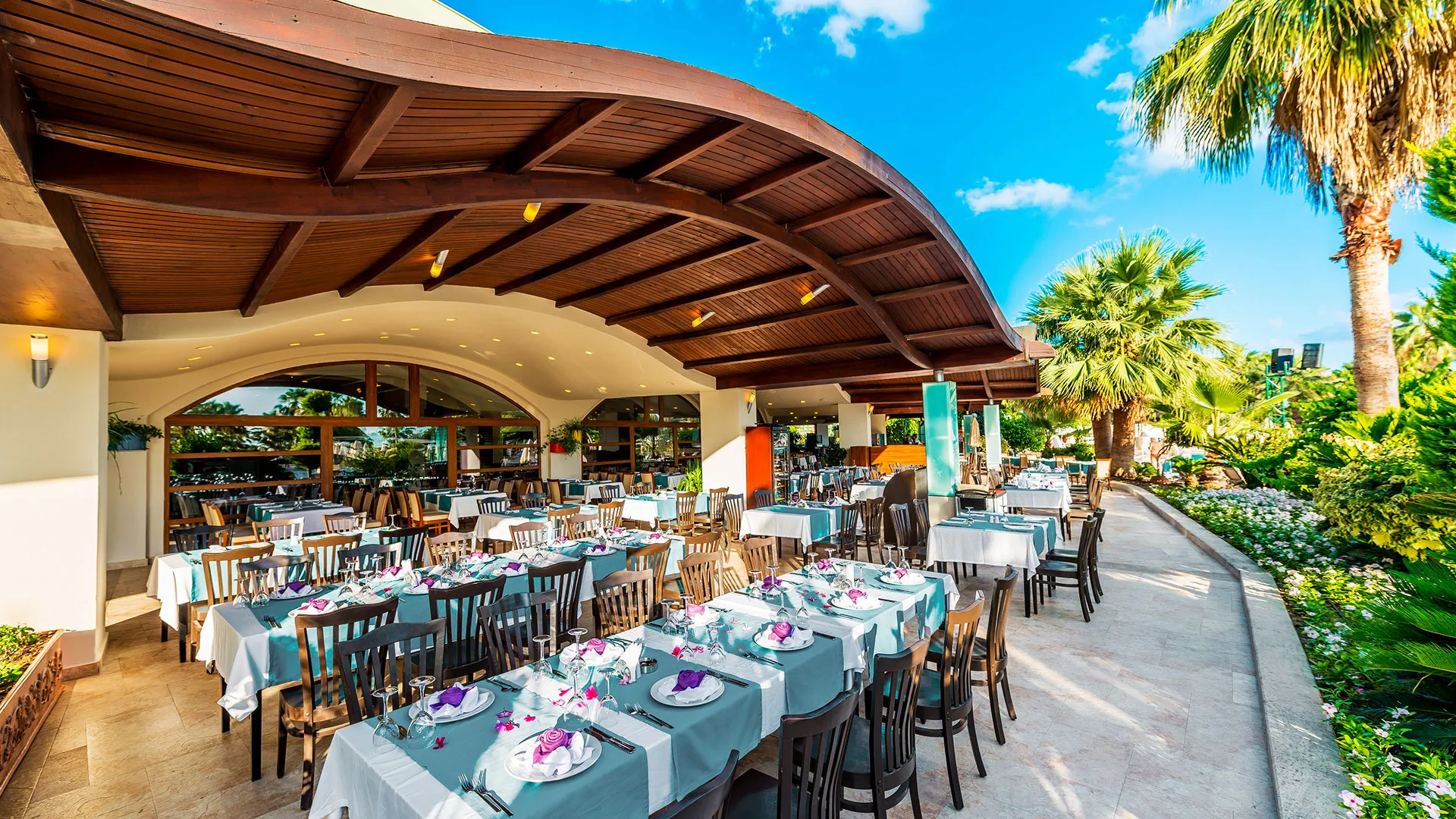 Vonresort Golden Coast – 32
