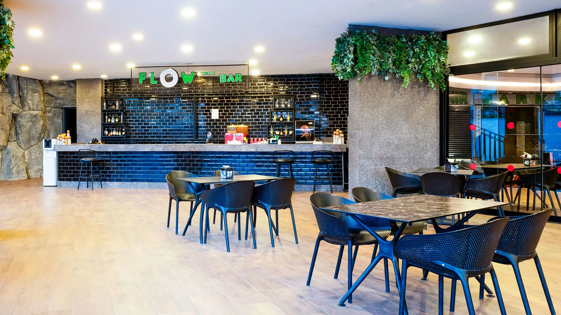 Noxinn Deluxe Hotel – 70