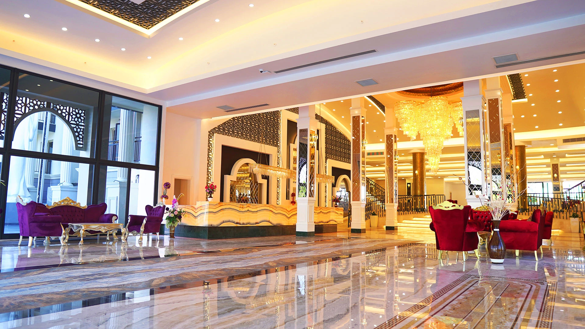 Dream World Palace – 35