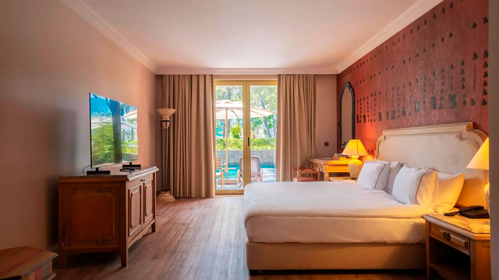 The Norm Oriental Hotel – 33