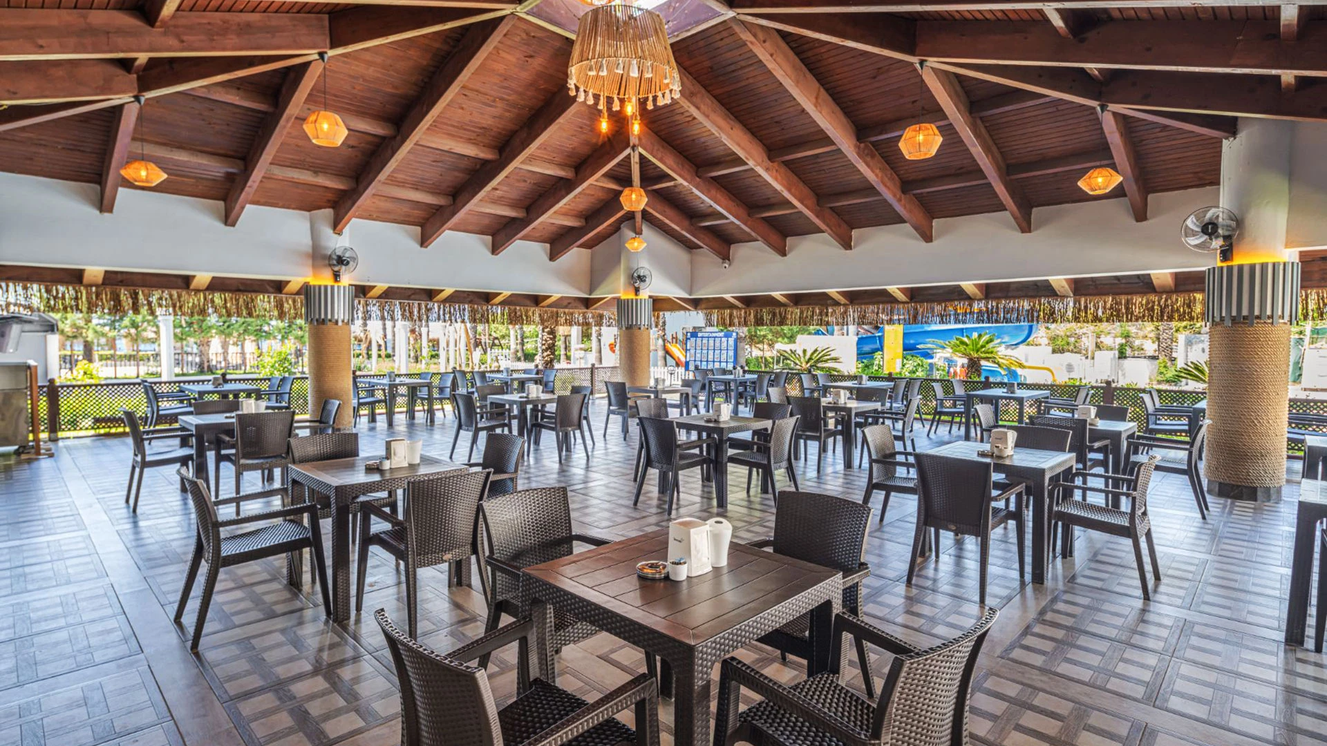 Holiday Park Resort – 20