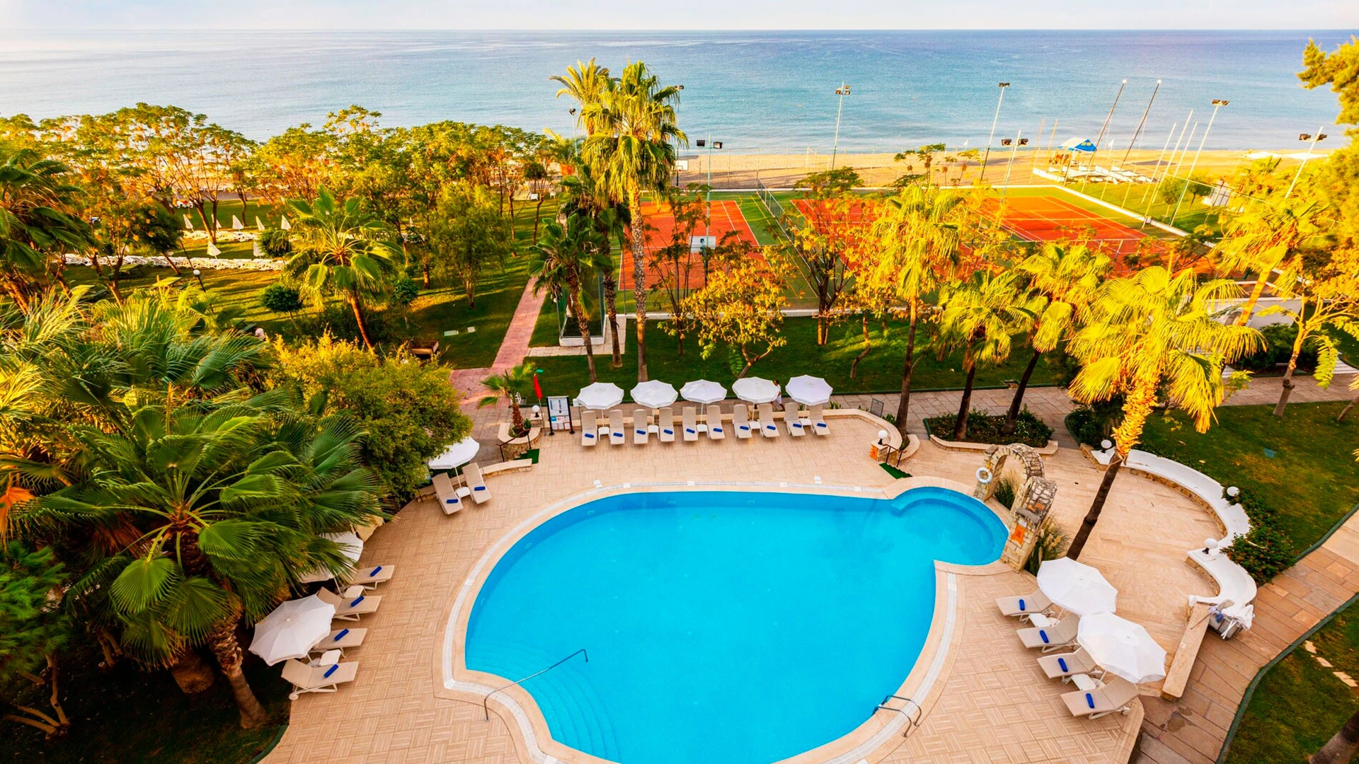 Labranda Alantur Resort – 4