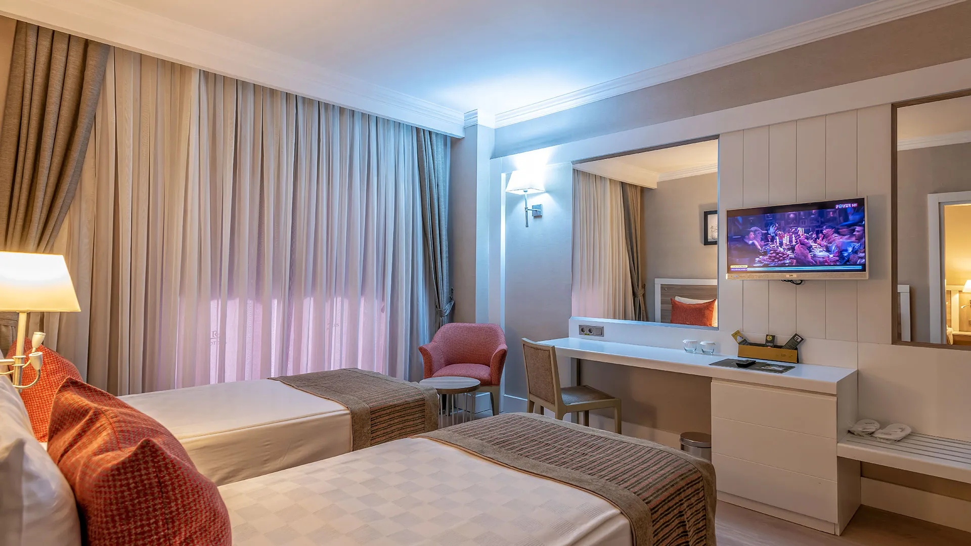 Lrs Port River Hotel Spa – 16