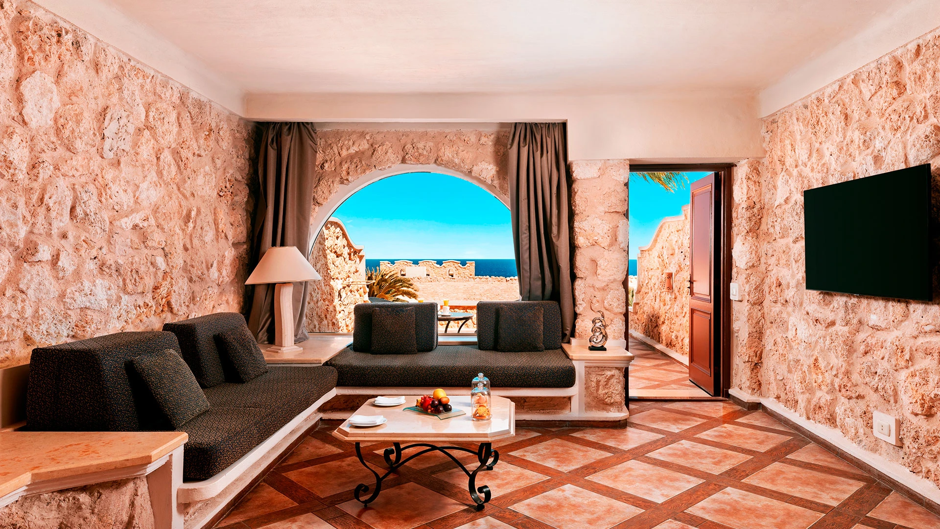 PICKALBATROS CITADEL RESORT – SAHL HASHEESH Нова Година - Почивка в Хургада с чартър от София – 63