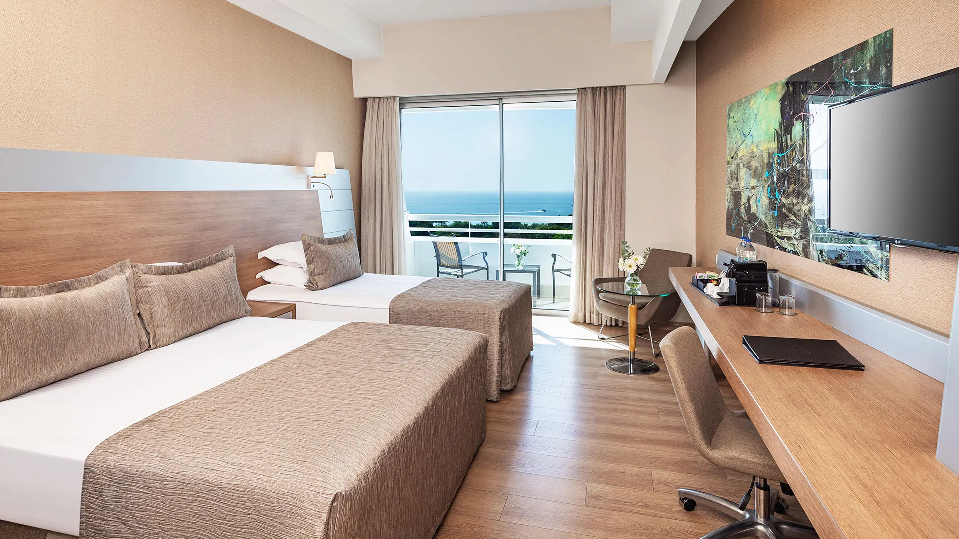 Concorde Deluxe Resort – 13