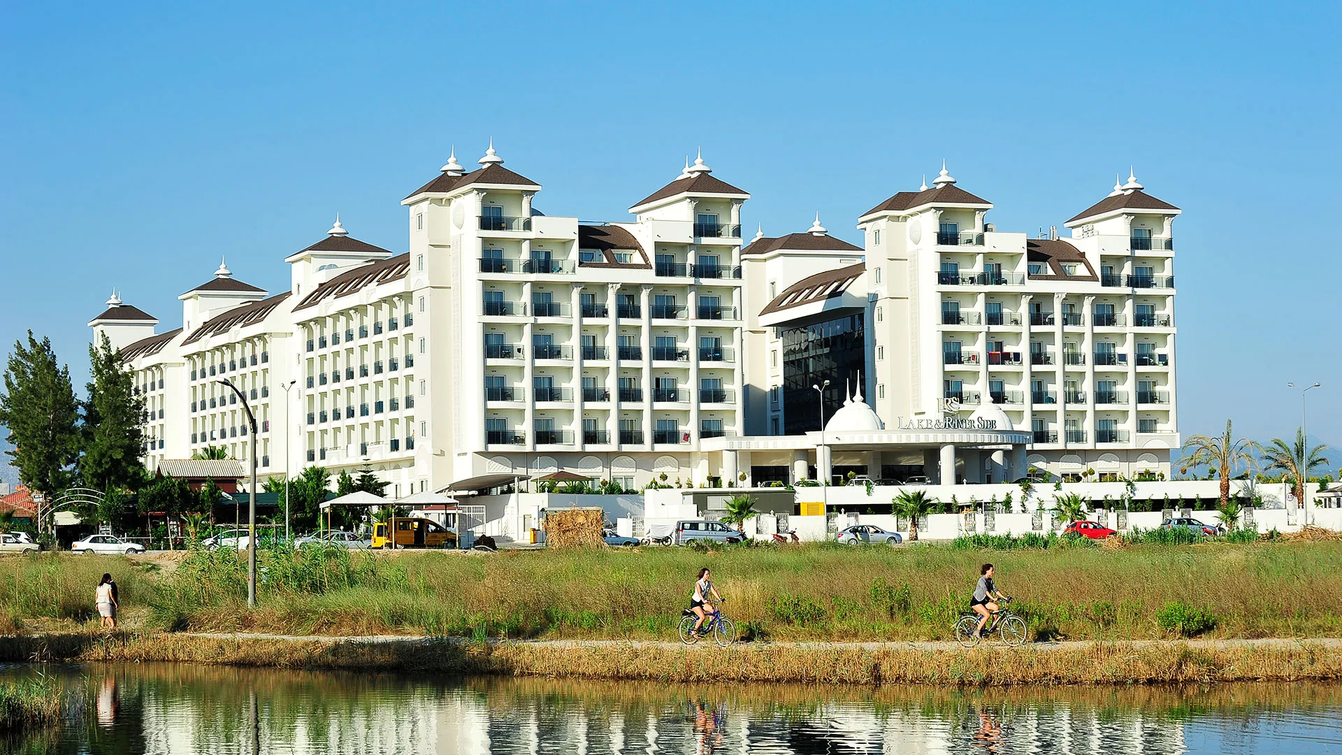 Lrs Lake & River Side Hotel Spa – 14