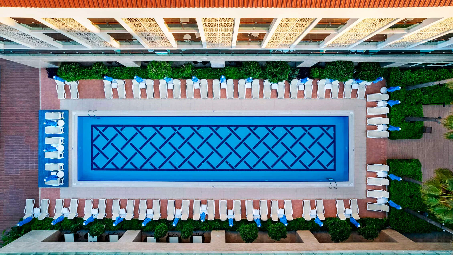 Trendy Verbena Beach – 17