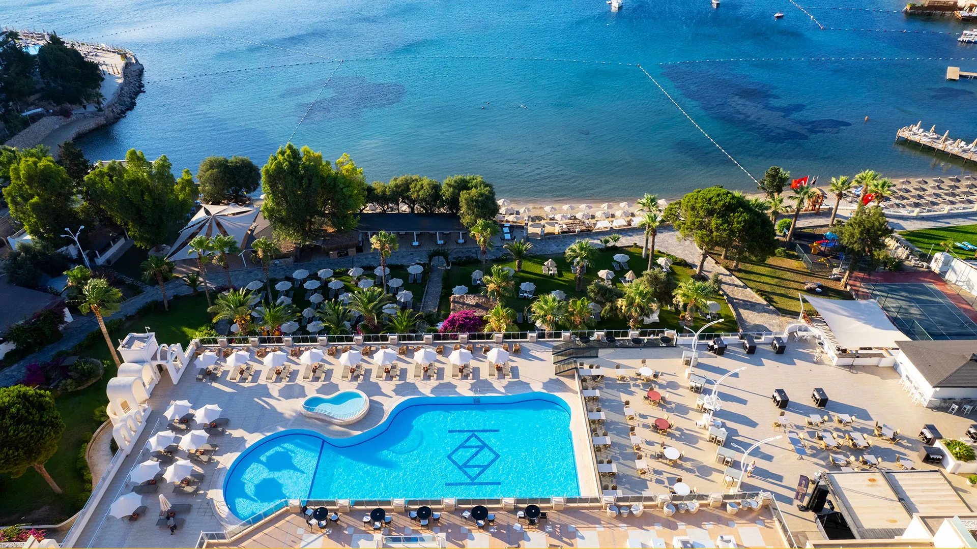Azka Hotel – 6